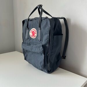 Fjallraven Kanken Backpack In Dark Grey Washed & Cleaned EUC